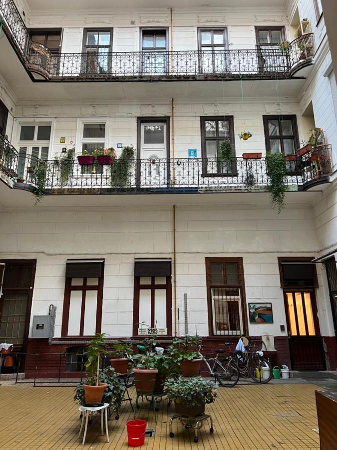 Kiko'S Forest Apartment Budapest Exterior photo